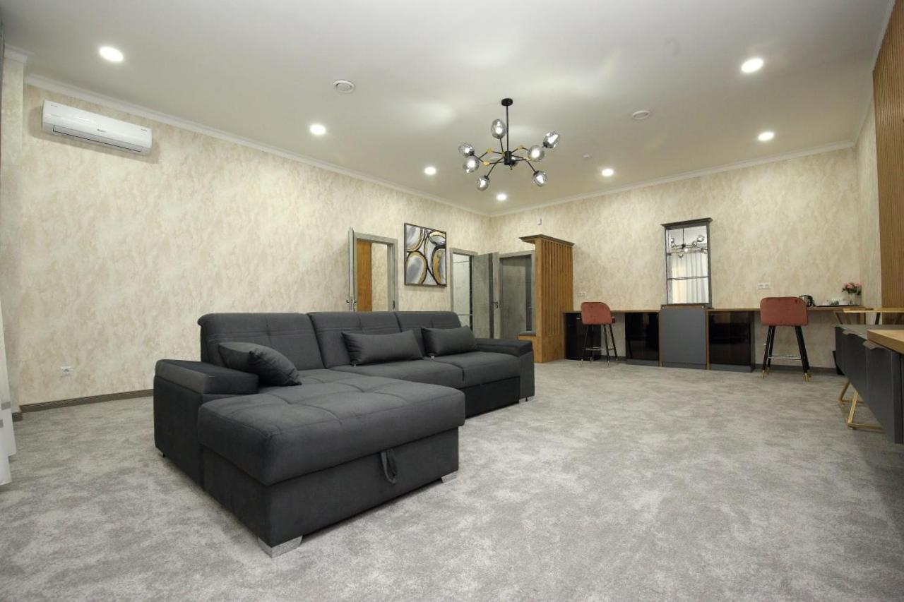 Art Residence Hotel Tashkent Luaran gambar