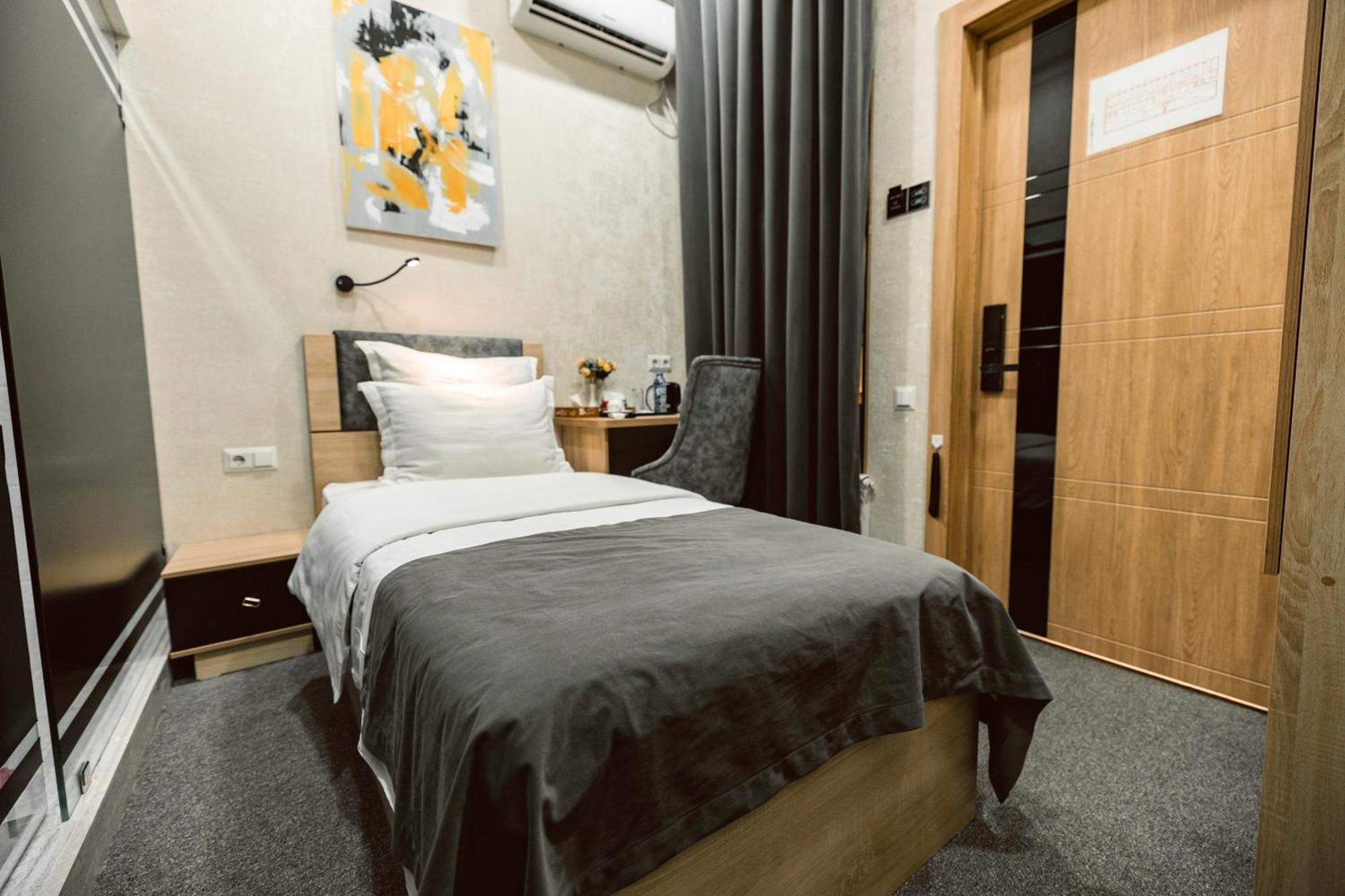 Art Residence Hotel Tashkent Luaran gambar